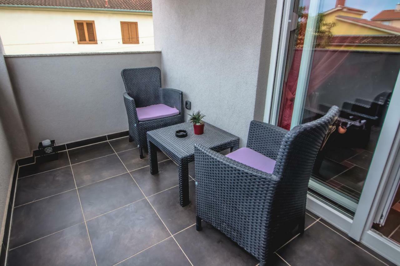 Apartments Saric Pula Ngoại thất bức ảnh