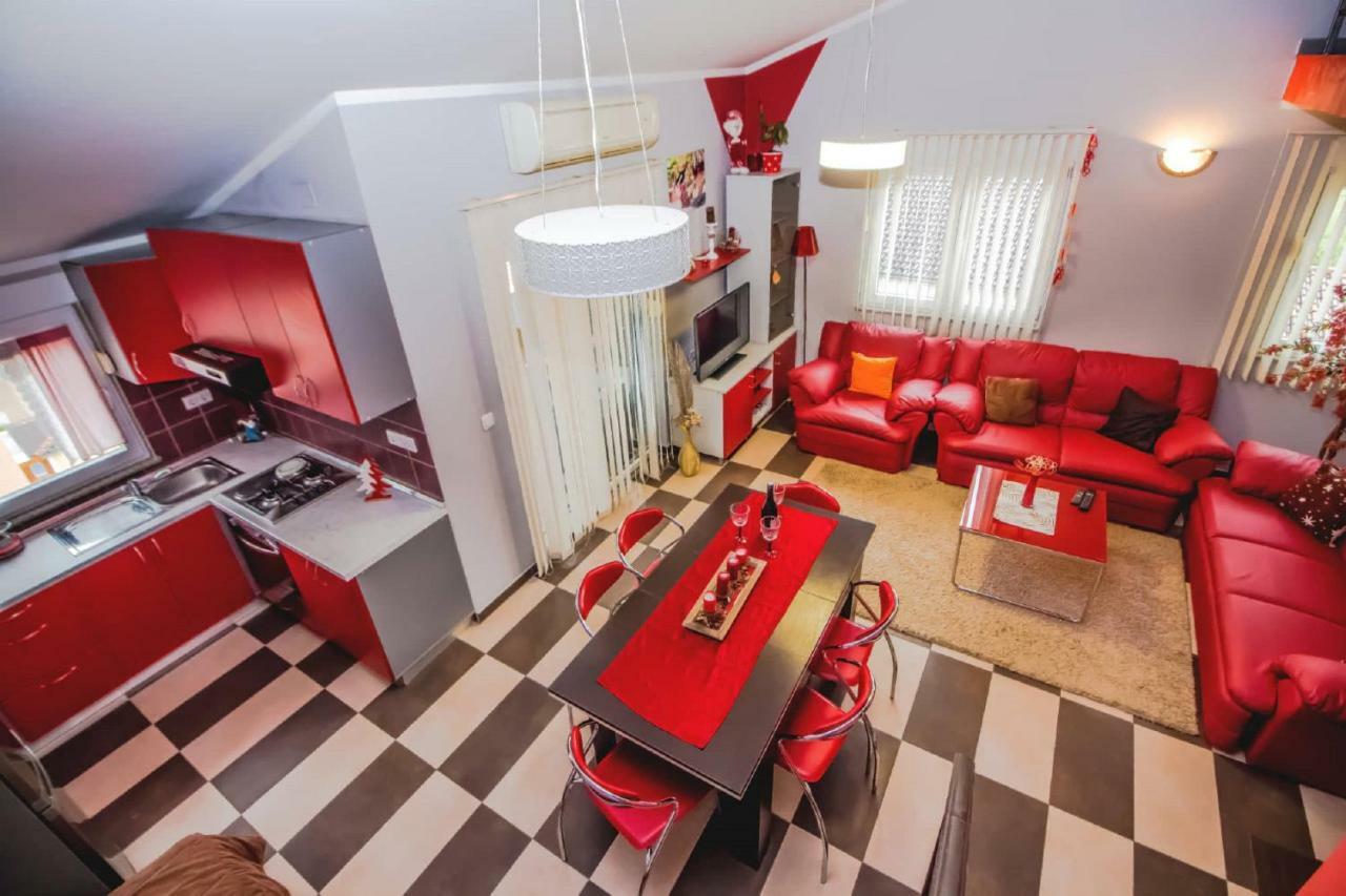 Apartments Saric Pula Ngoại thất bức ảnh